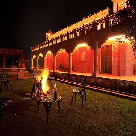 Stayvista At Pink Palace Rajasthani Decor 乌提 外观 照片