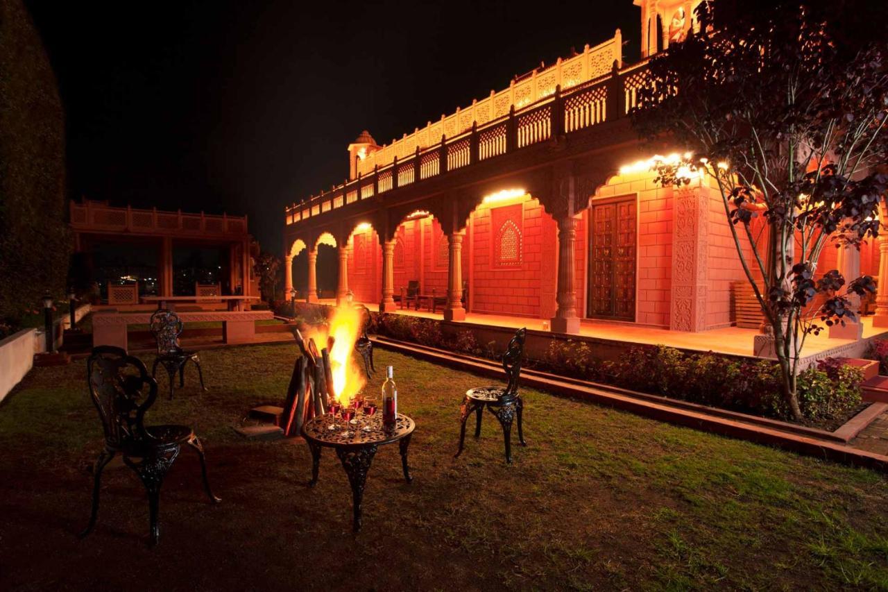 Stayvista At Pink Palace Rajasthani Decor 乌提 外观 照片