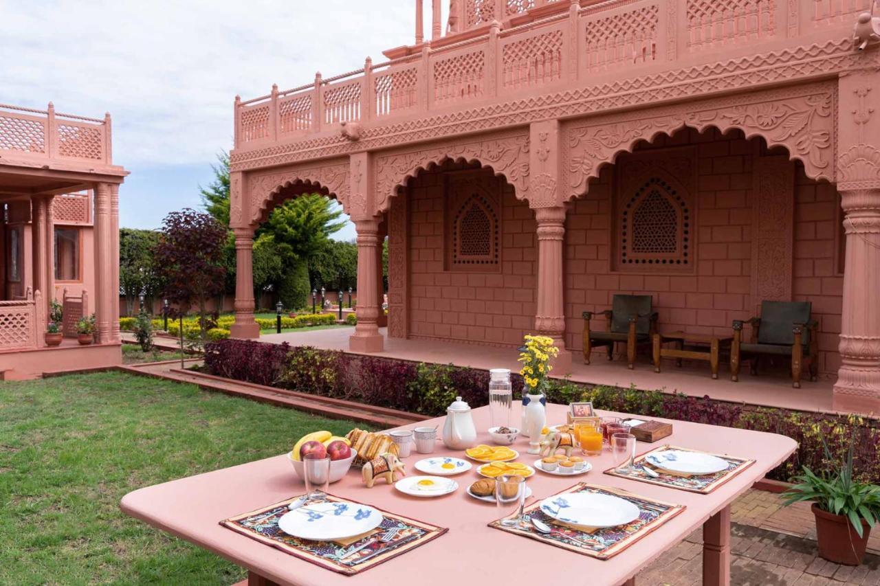 Stayvista At Pink Palace Rajasthani Decor 乌提 外观 照片