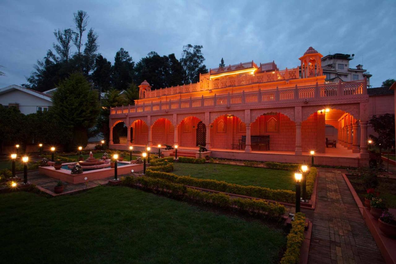 Stayvista At Pink Palace Rajasthani Decor 乌提 外观 照片