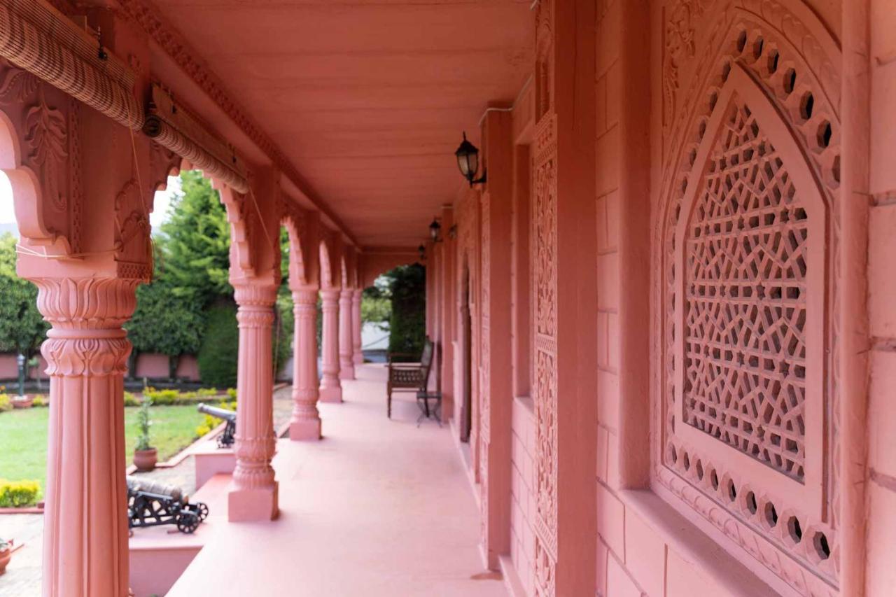 Stayvista At Pink Palace Rajasthani Decor 乌提 外观 照片