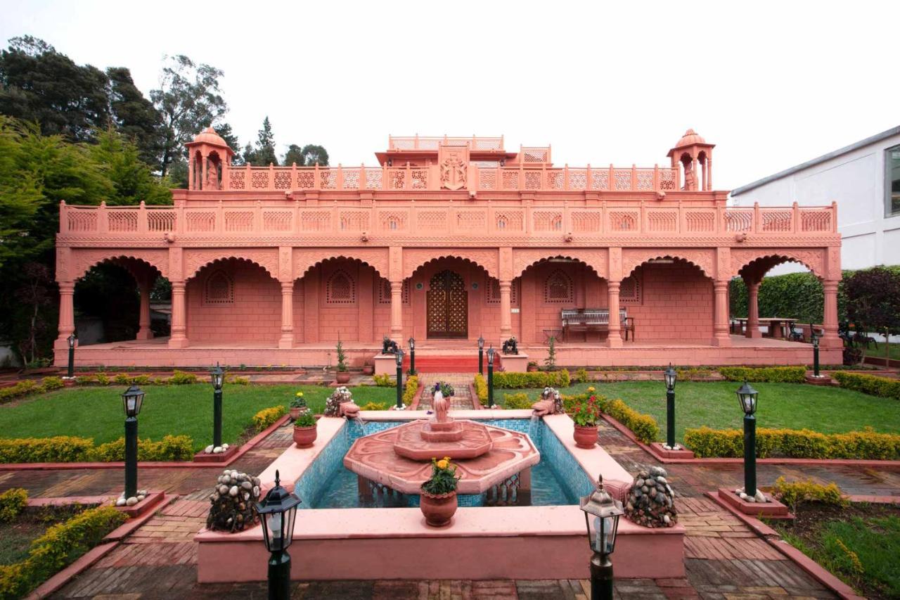 Stayvista At Pink Palace Rajasthani Decor 乌提 外观 照片